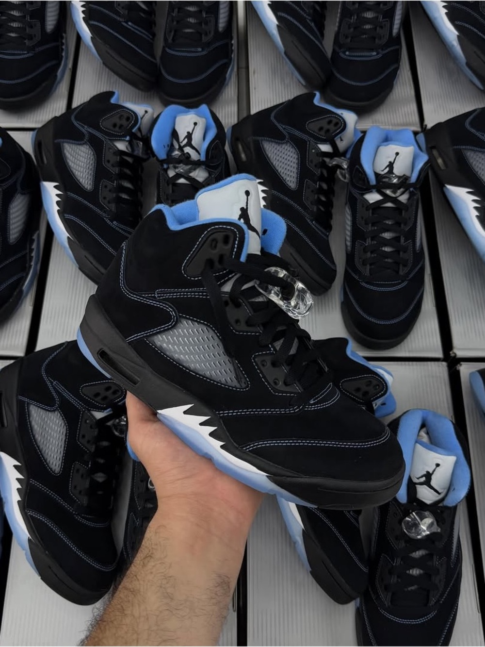 2026 Jordan Retro 5 “University Blue” 4-14